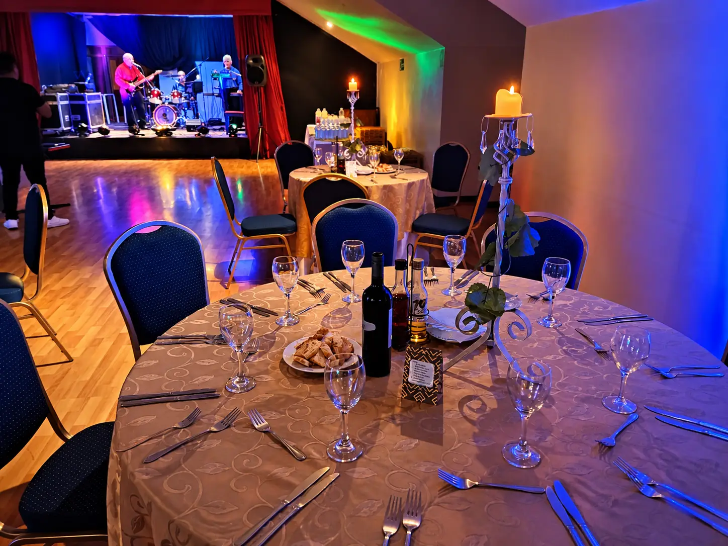 cena empresa